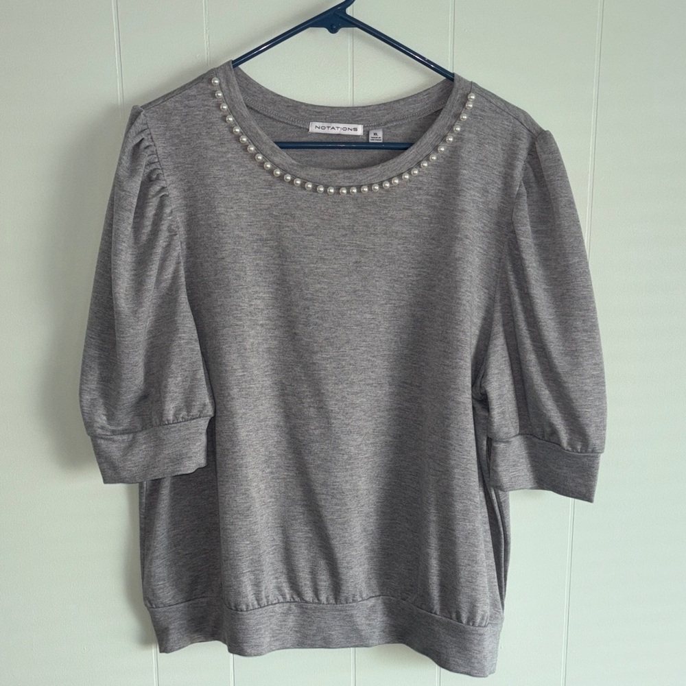 Notations Pearl-Trim Gray Puff Sleeve Top